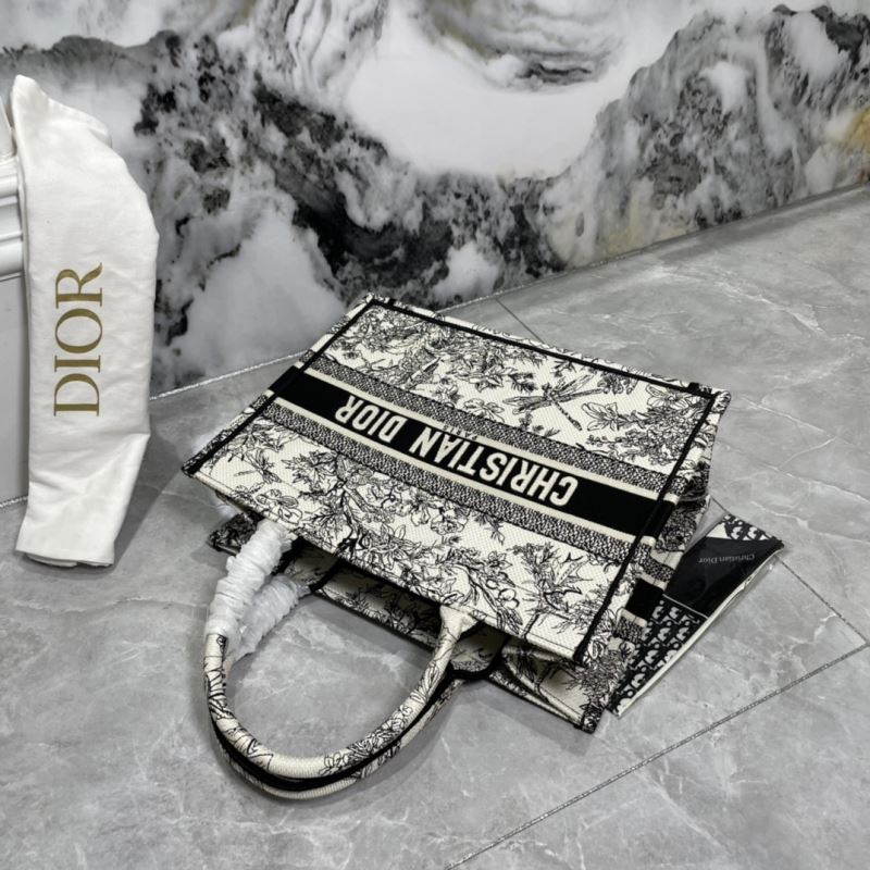 Christian Dior Shopping Bags